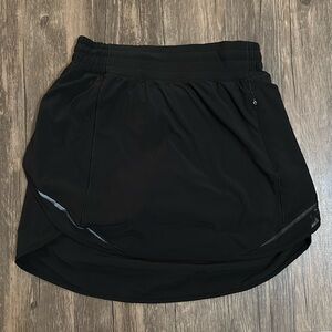 Lululemon hotty hot black athletic skirt , size 4